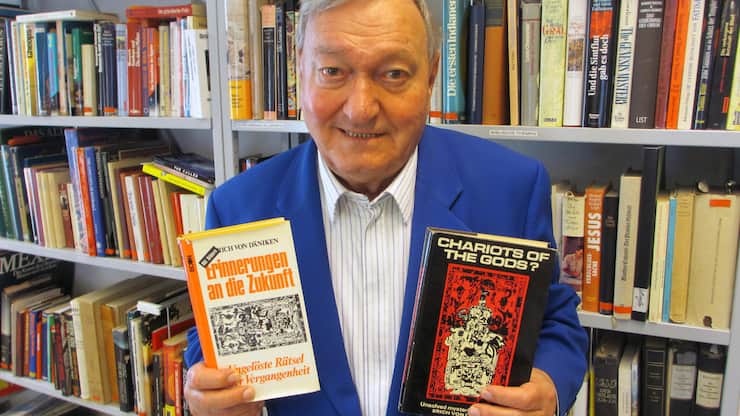 12 Sein Erstling in DEundEN.JPG