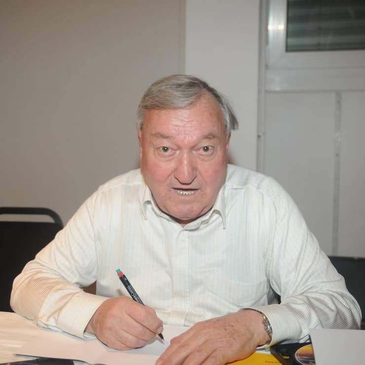 4.5.2013 - Erich von Däniken, Rückkehr der Götter, Top Info Forum, Brandboxx, Lengfelden, Salzburg 4.5.2013 - Erich von