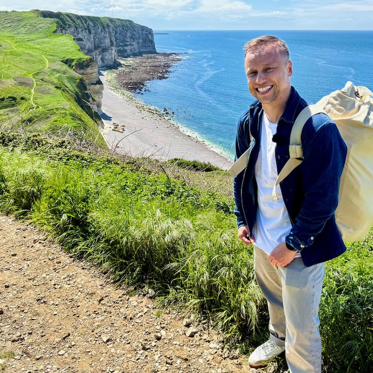 \\\media.int\srf-tpc\EFS\PIX\Bildarchiv_Sendungen_und_Magazine\Einfach_Retour\2024\Folge 1_Frankreich\2_Auswahl