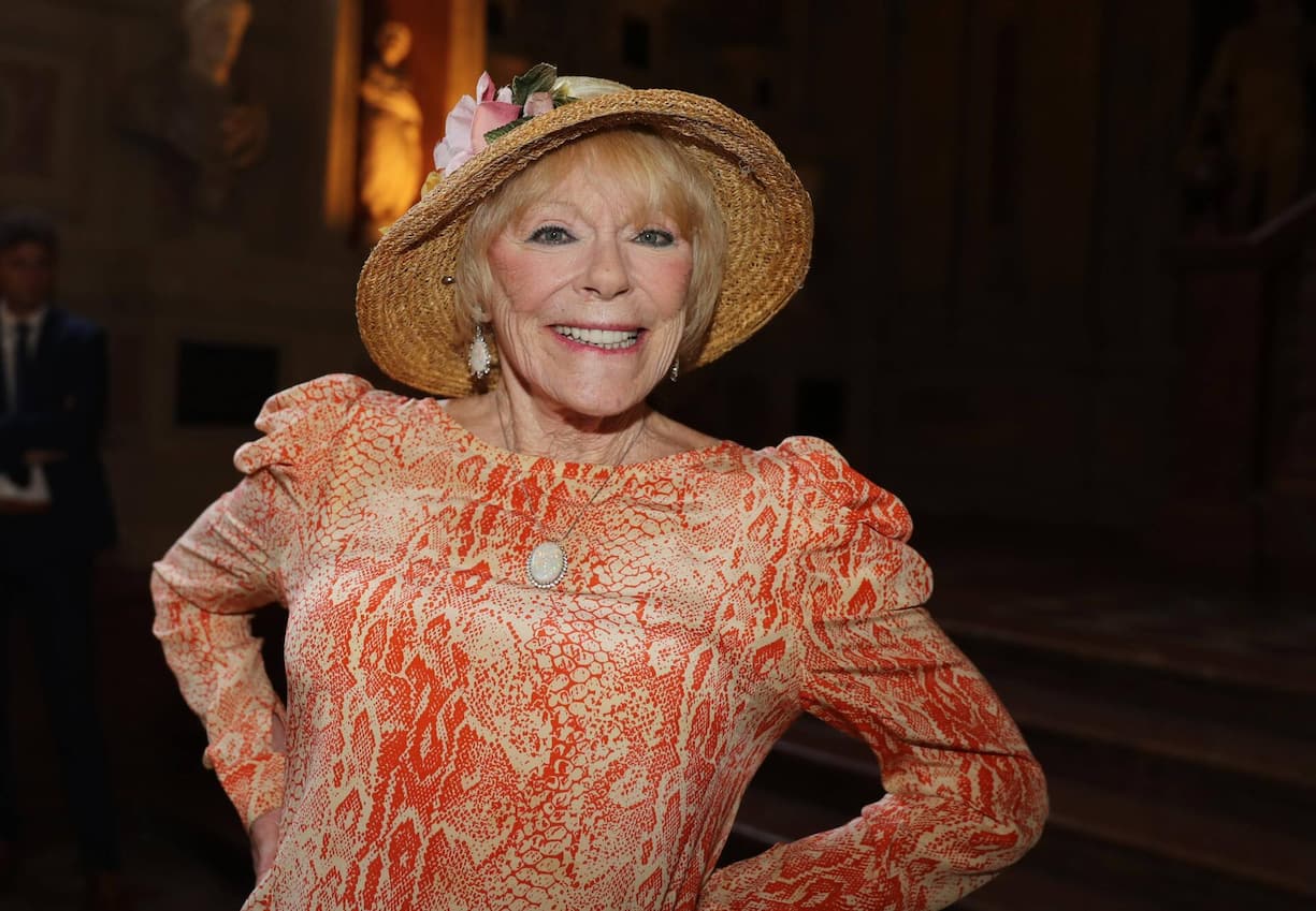 Verleihung des Bayerischen Verdienstordens Elke Sommer, Muenchen Deutschland Residenz *** Award of the Bavarian Order o